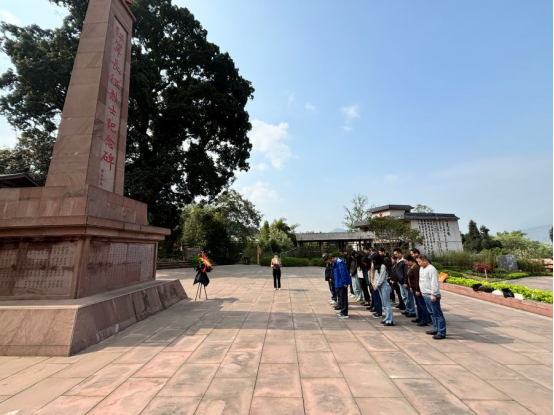 雅安市水利局开展清明追思祭英烈山河无恙念英魂主题活动